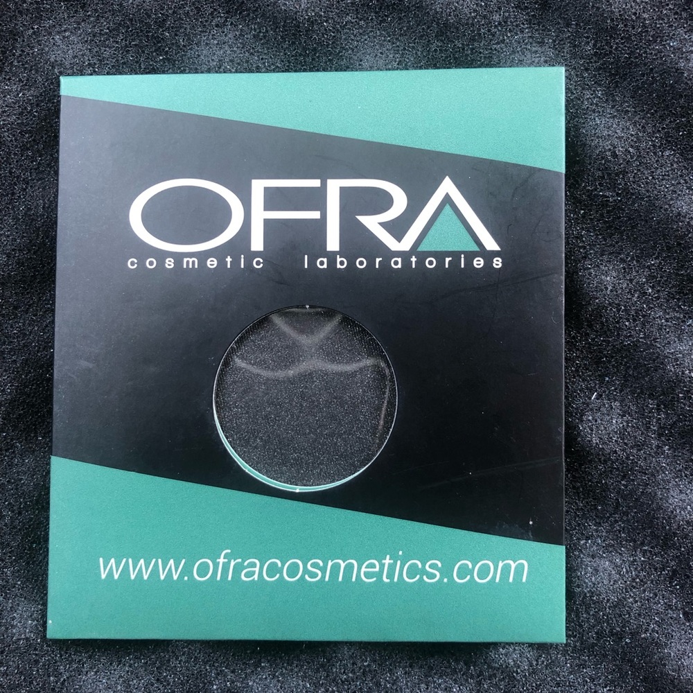 Ofra Cosmetics Eyeshadow (Black)